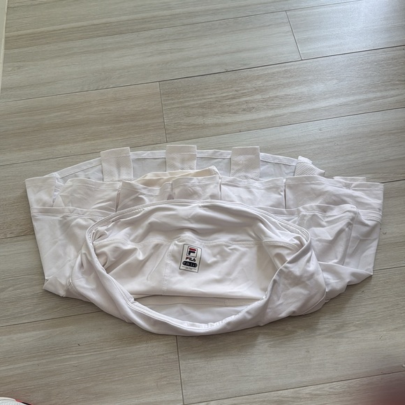 FILA white tennis/ pickelball skort size XL - Picture 7 of 7